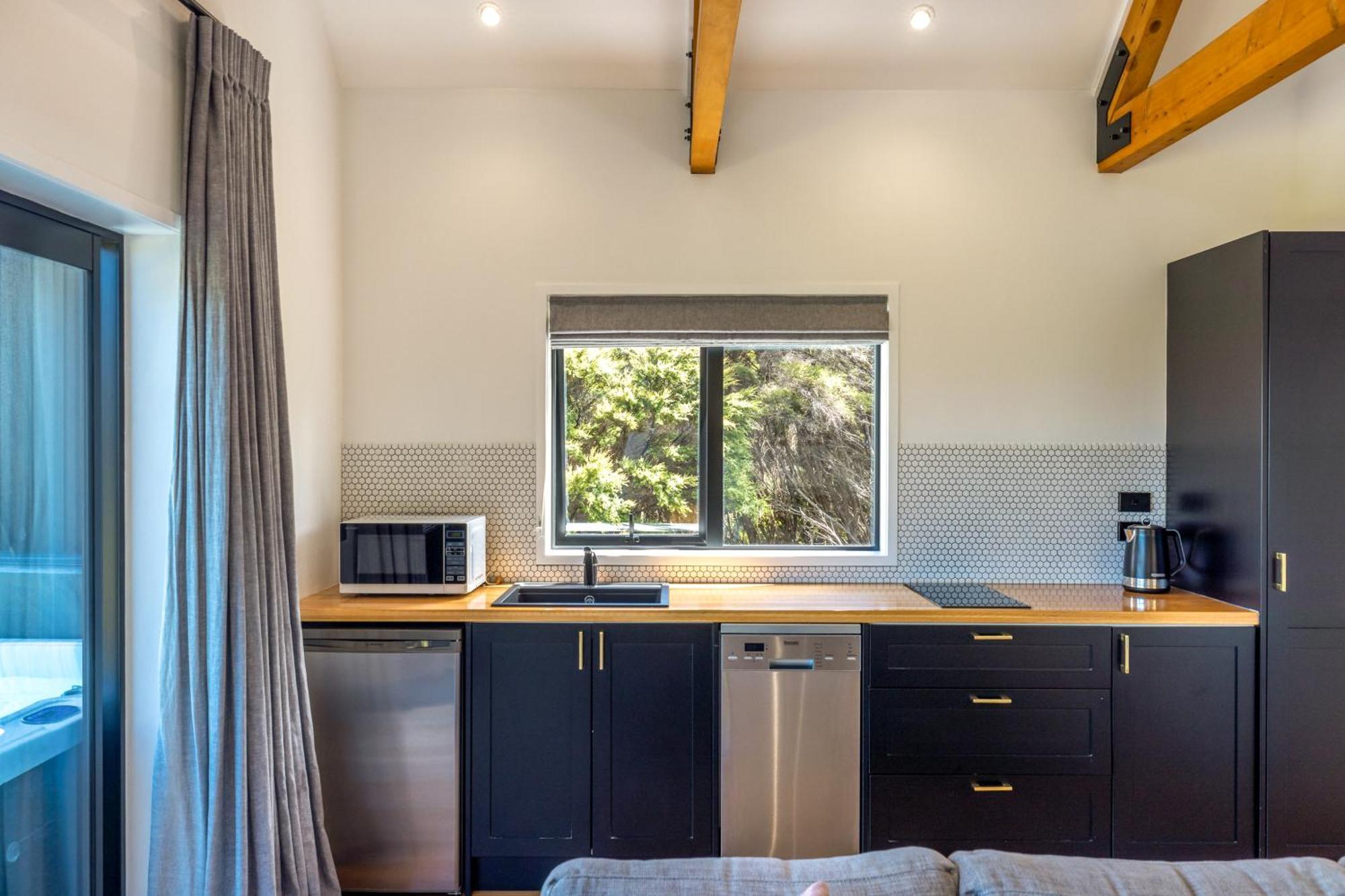 The Guest House At Te Whau Retreat - Stay Waiheke Omiha Экстерьер фото